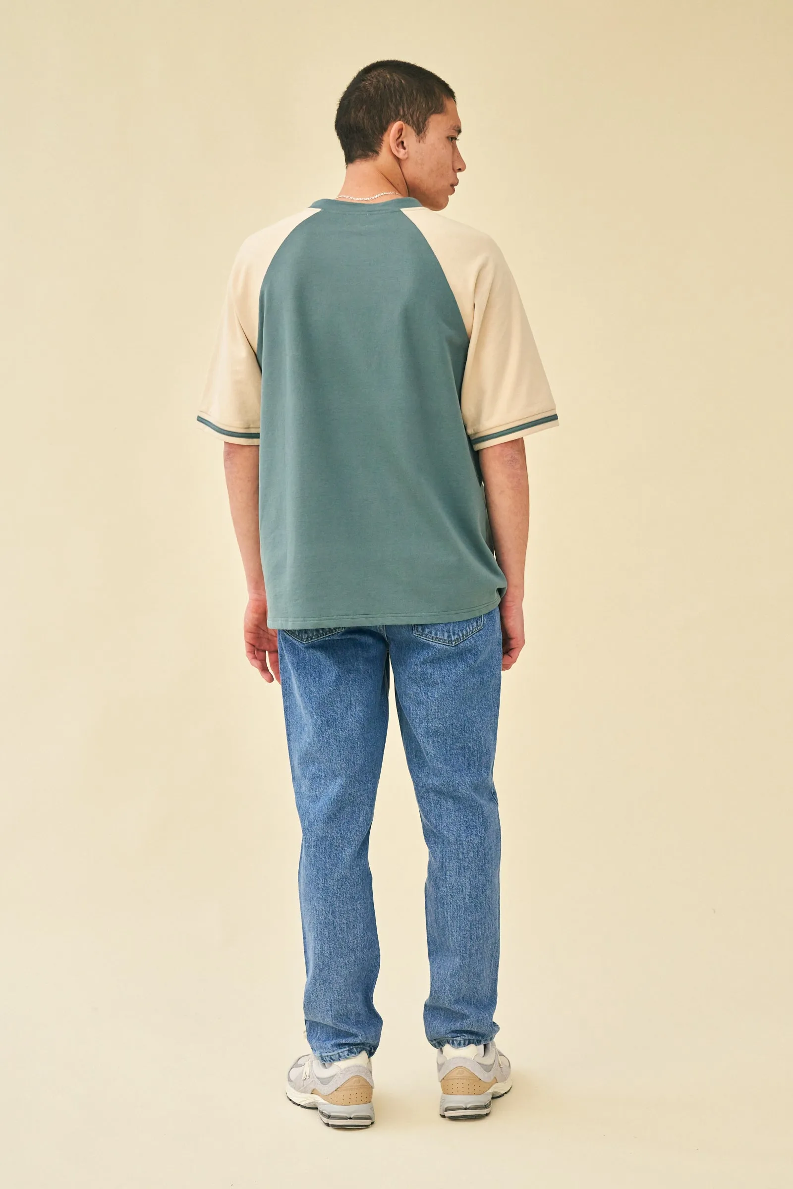 bound 'Retro Raglan' Tee - Pine / Sand