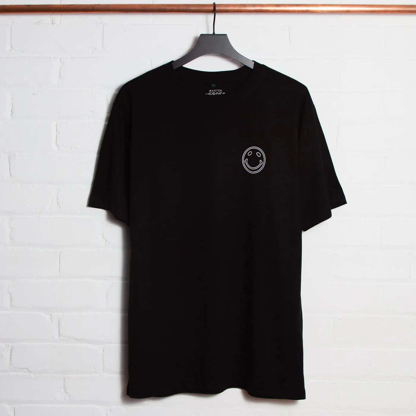 White Outline Side Smiley - Oversized Tshirt - Black